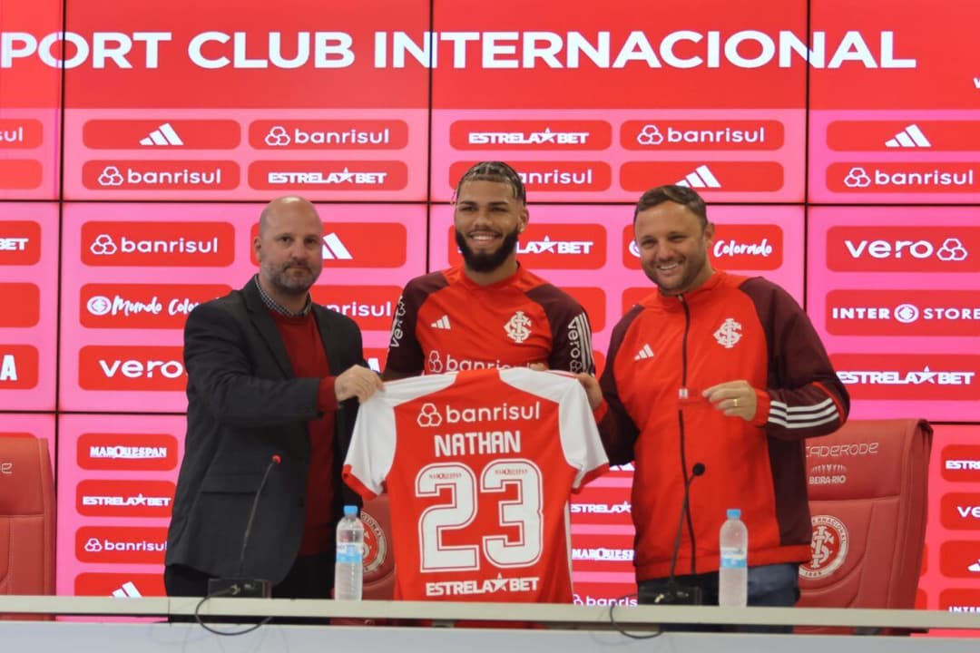 Nathan é apresentado no Beira-Rio