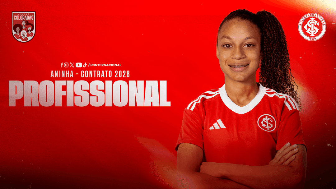 Aninha assina primeiro contrato profissional com as Gurias Coloradas