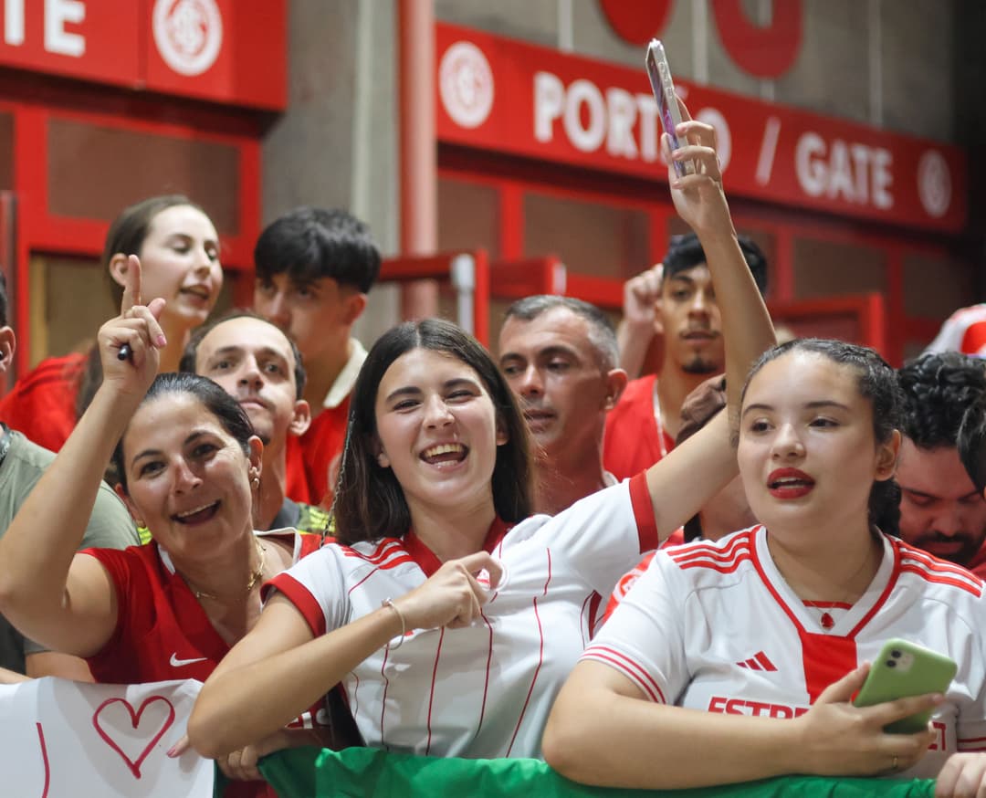 Sócios e sócias têm ingresso gratuito para mãe acompanhante no jogo com o Mirass...