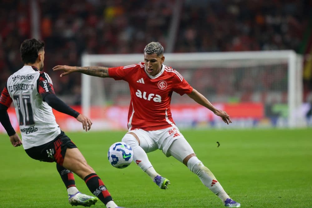 Raio-X: Colorado recebe o Flamengo em duelo decisivo da Libertadores
